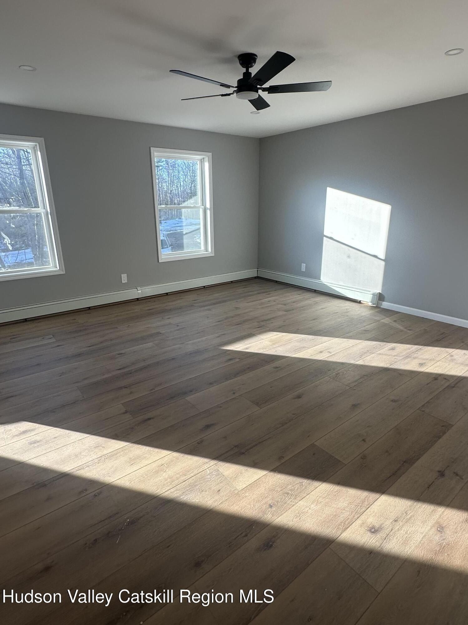 35 Olivers Way. Cairo, NY 12413