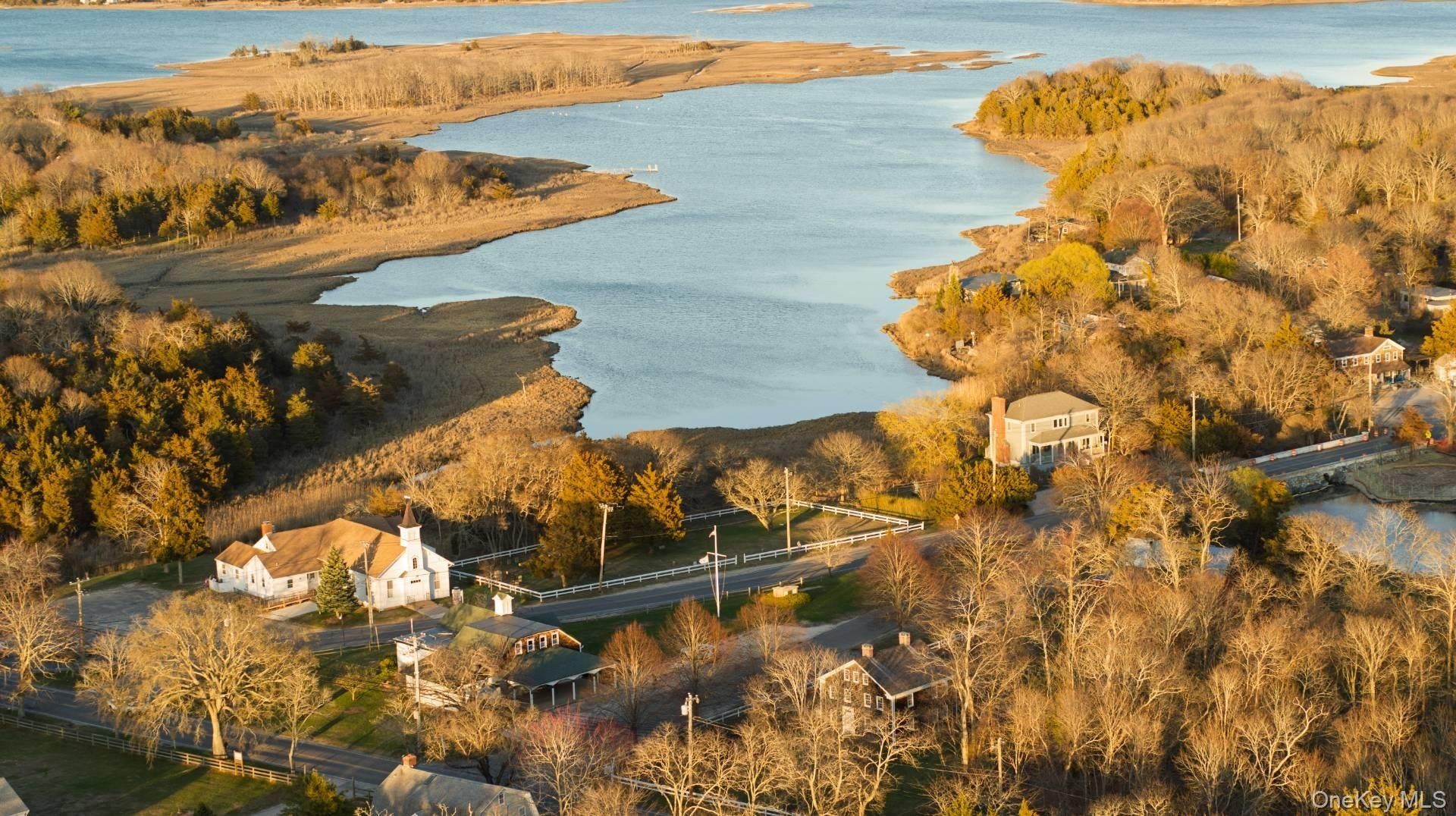 32 School Street. East Hampton, NY 11937