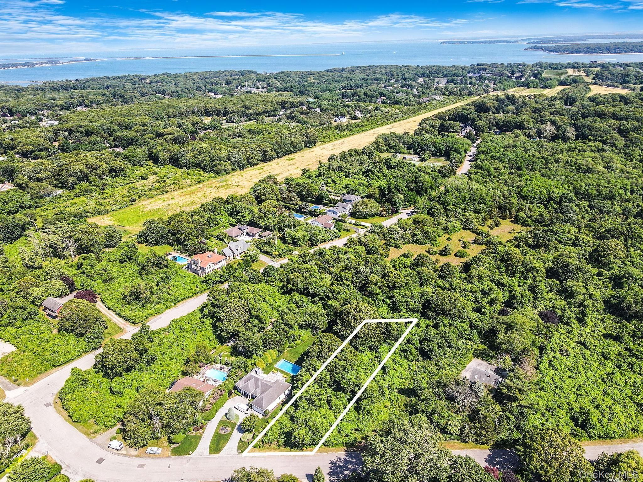 345 The Strand. East Marion, NY 11939