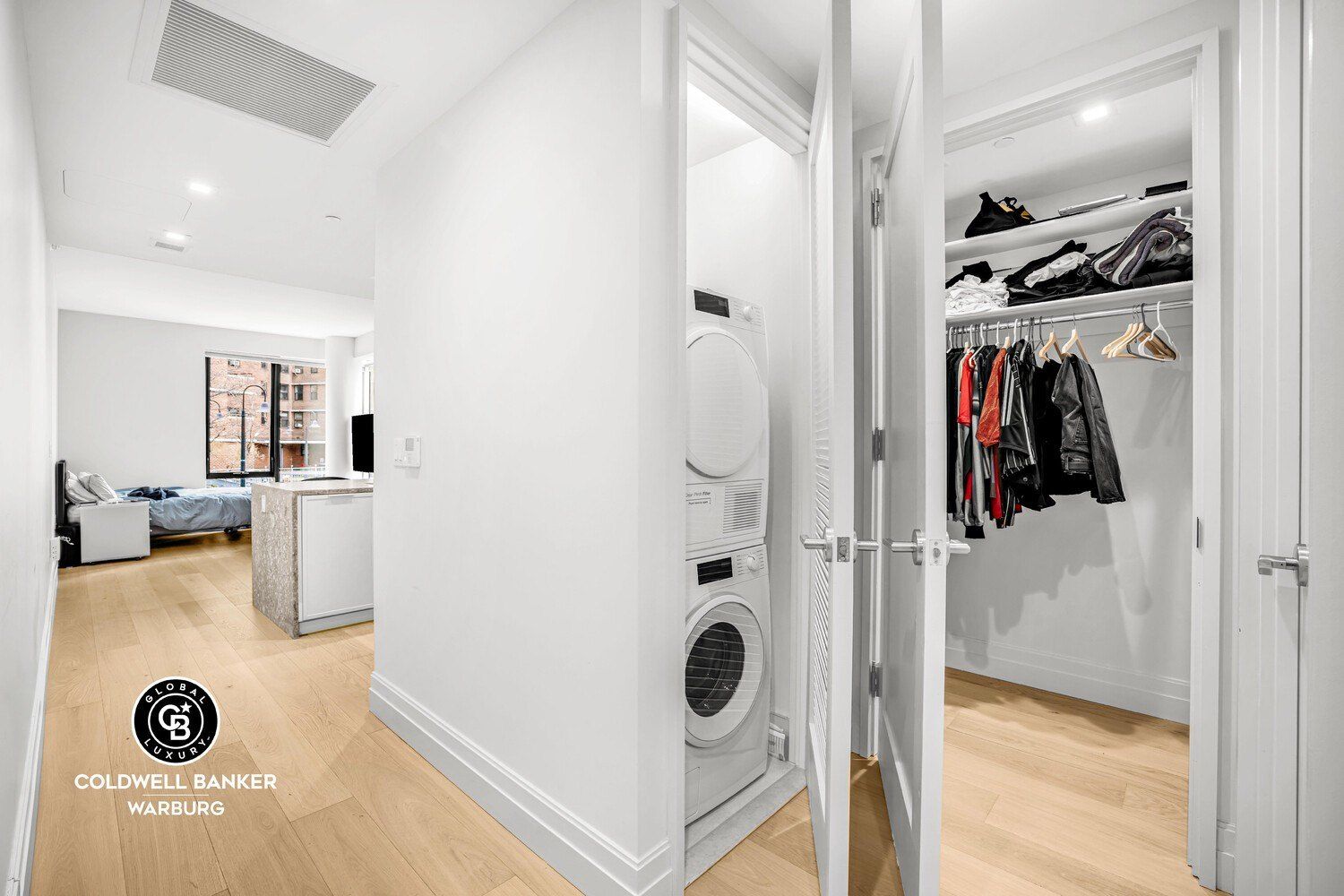 222 East Broadway. New York, NY 10002