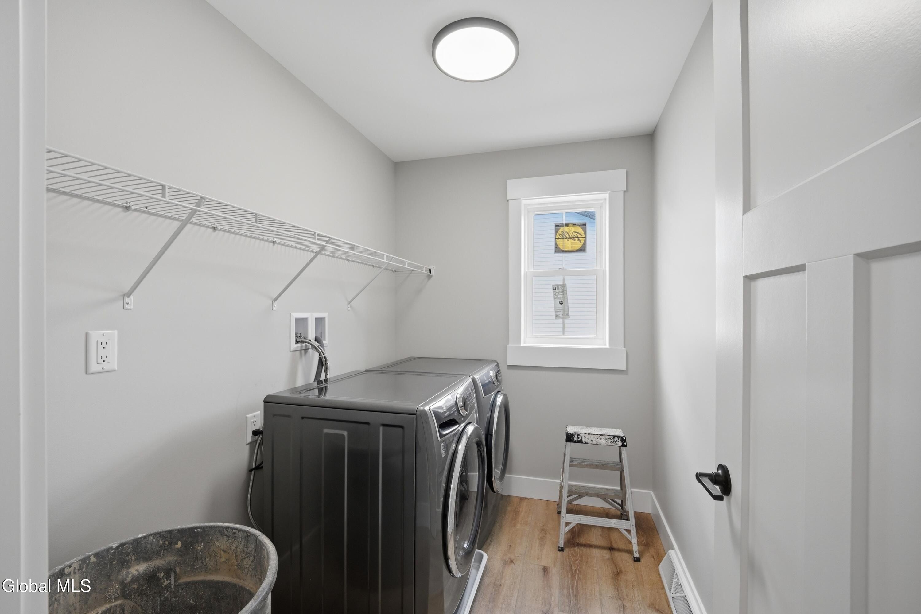 8 Royal Court. Cohoes, NY 12047