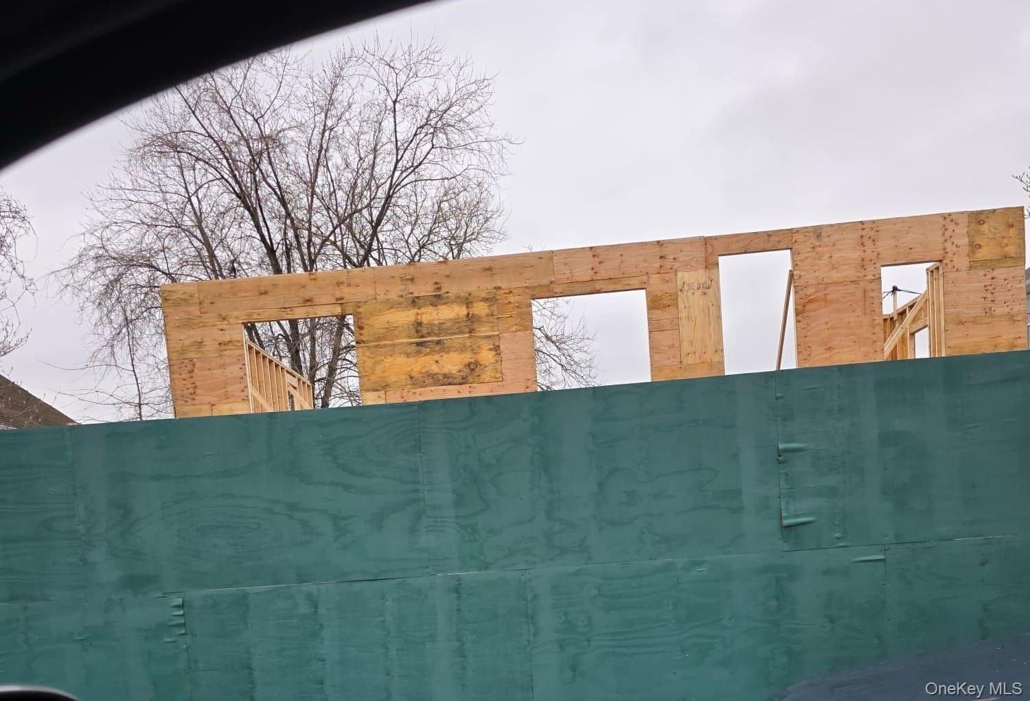 525 Oceanpoint Avenue. Cedarhurst, NY 11516