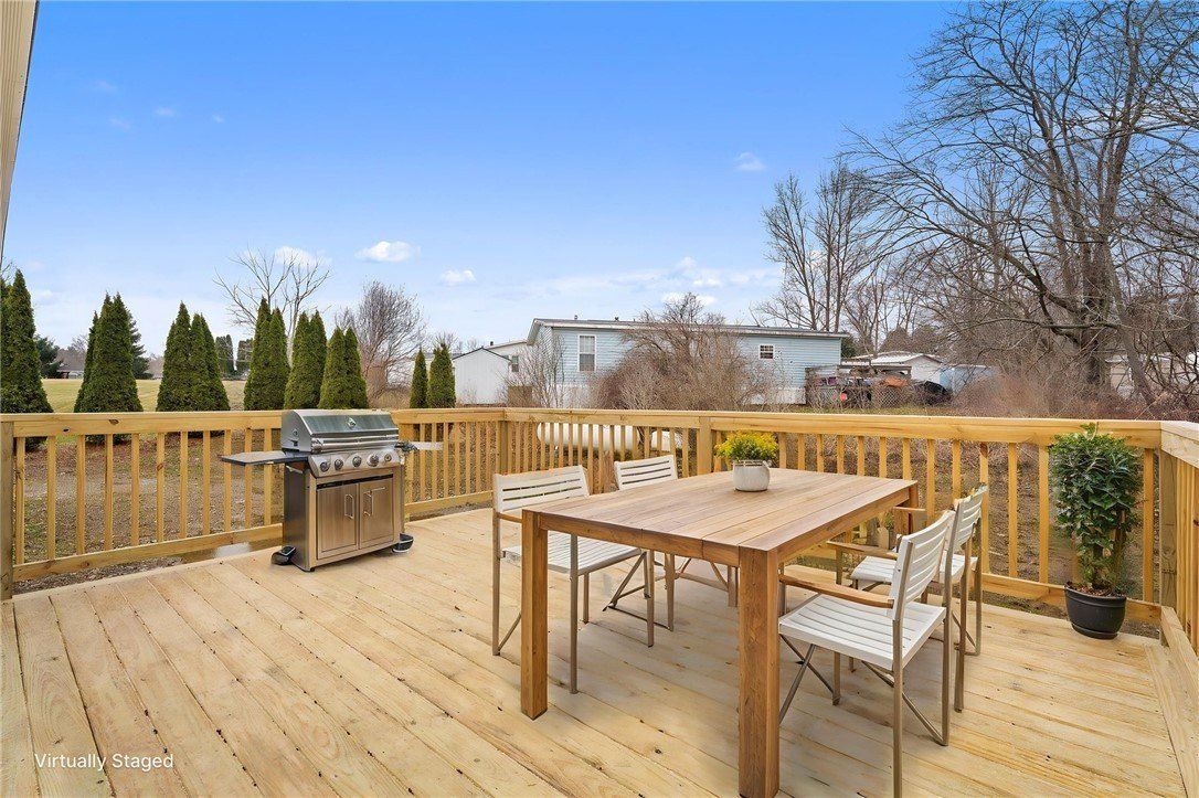 182 Brianna Drive. Ithaca, NY 14850