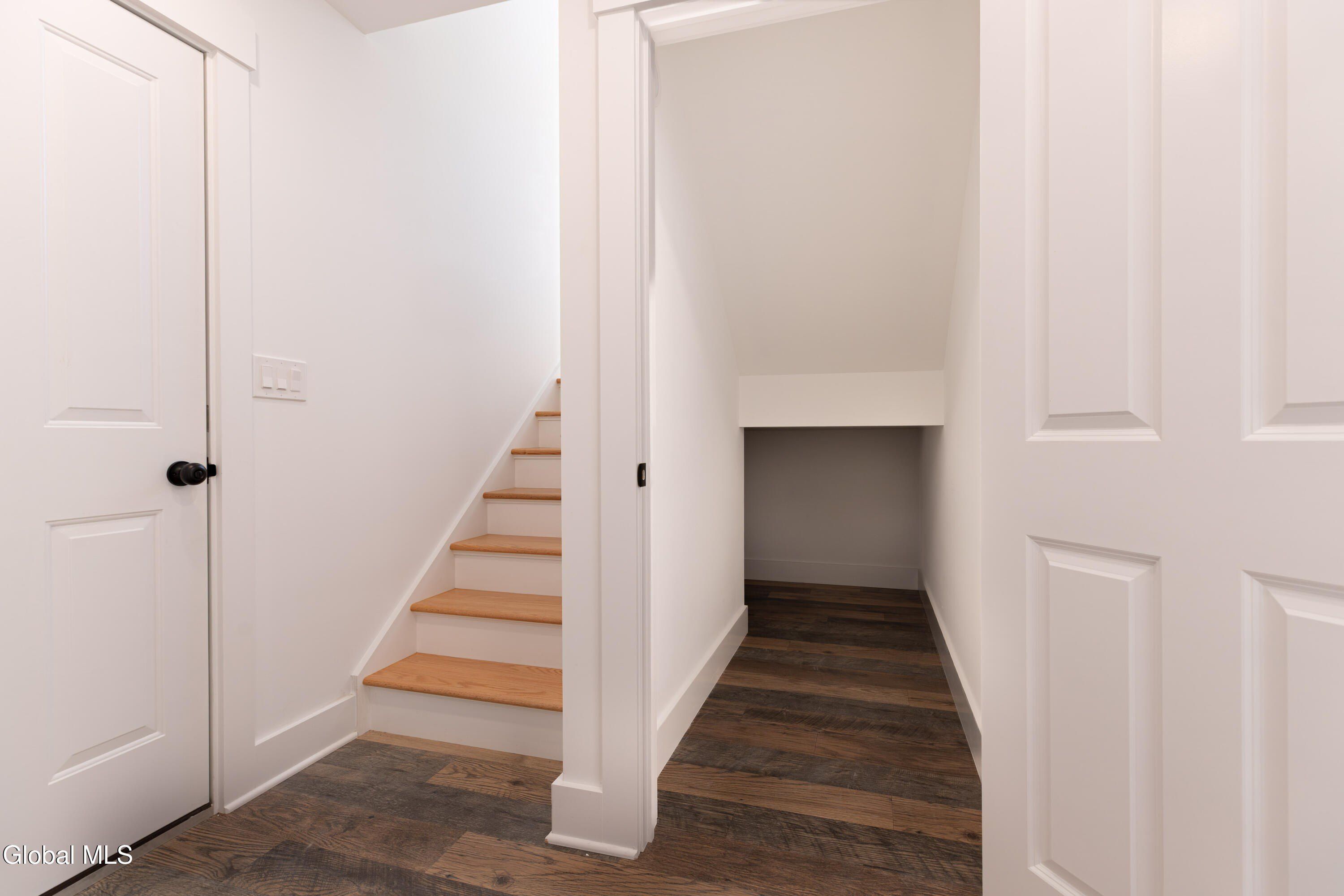 4 Williams Street. Wynantskill, NY 12198