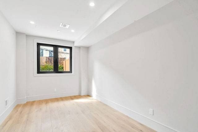Th St. Brooklyn, NY 11215