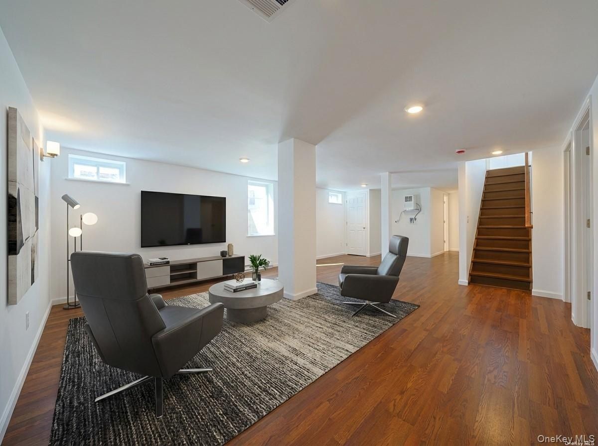 17 Brooklyn Street. Port Jervis, NY 12771