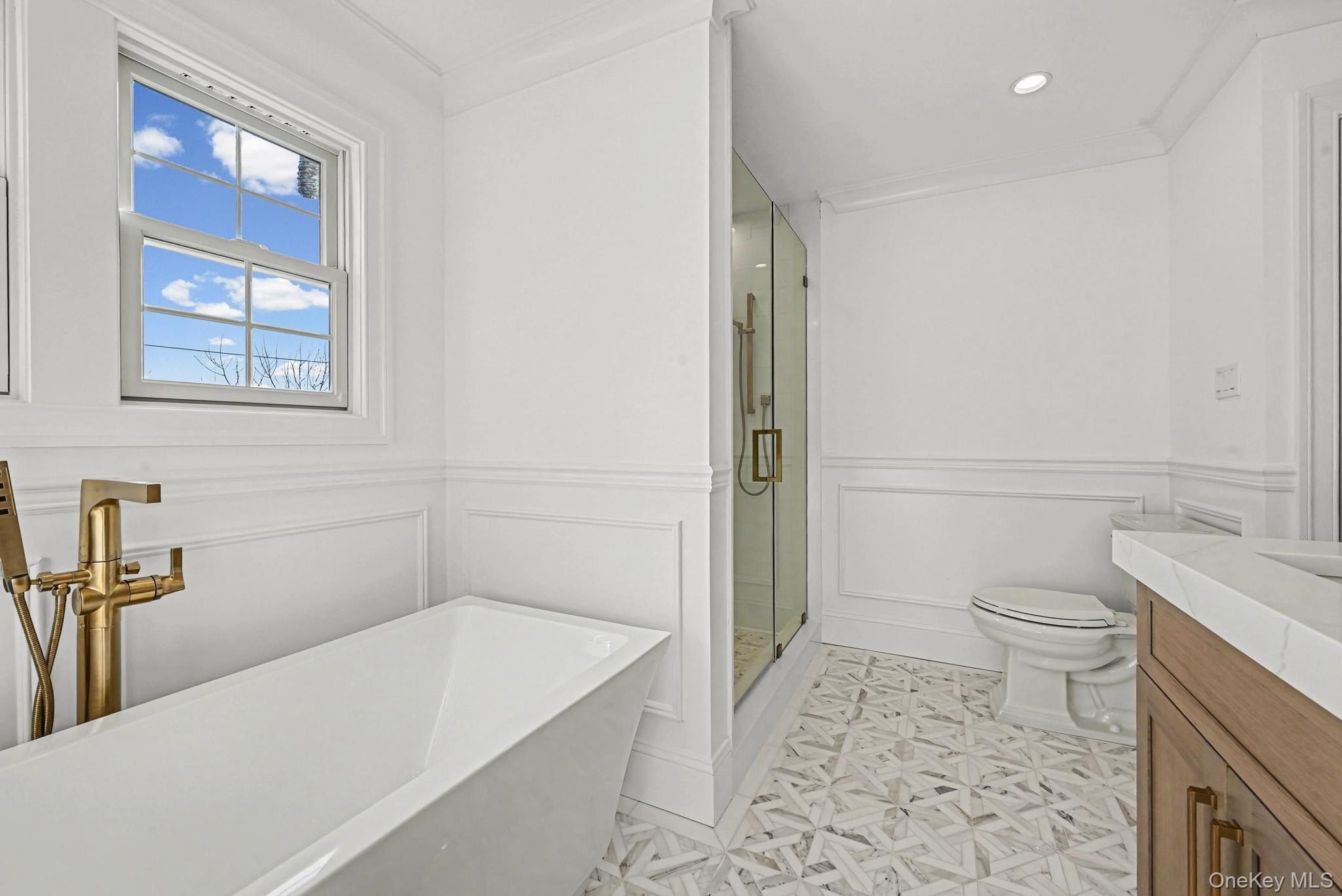 27 Grape Lane. Hicksville, NY 11801