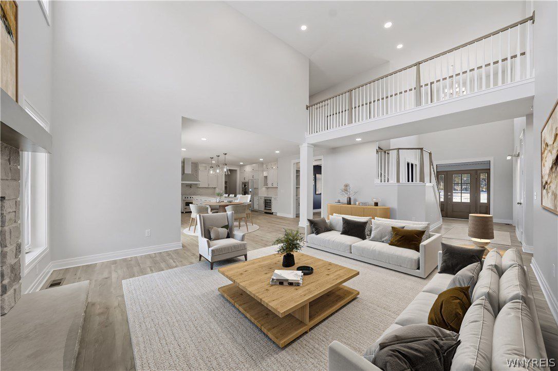 5628 Dorothy Circle. Clarence Center, NY 14032