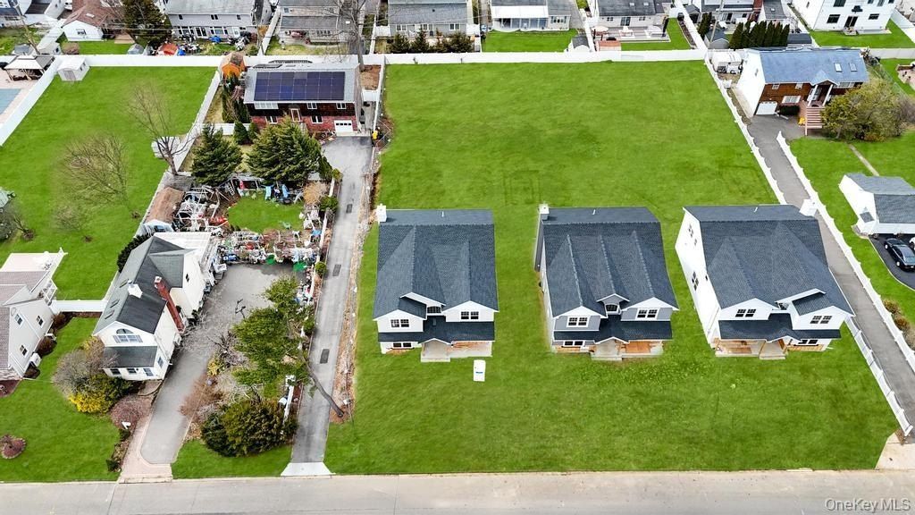 87 West Avenue. Hicksville, NY 11801