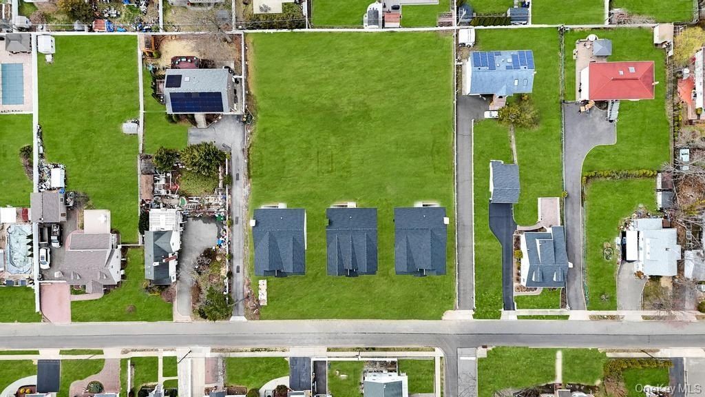 85 West Avenue. Hicksville, NY 11801