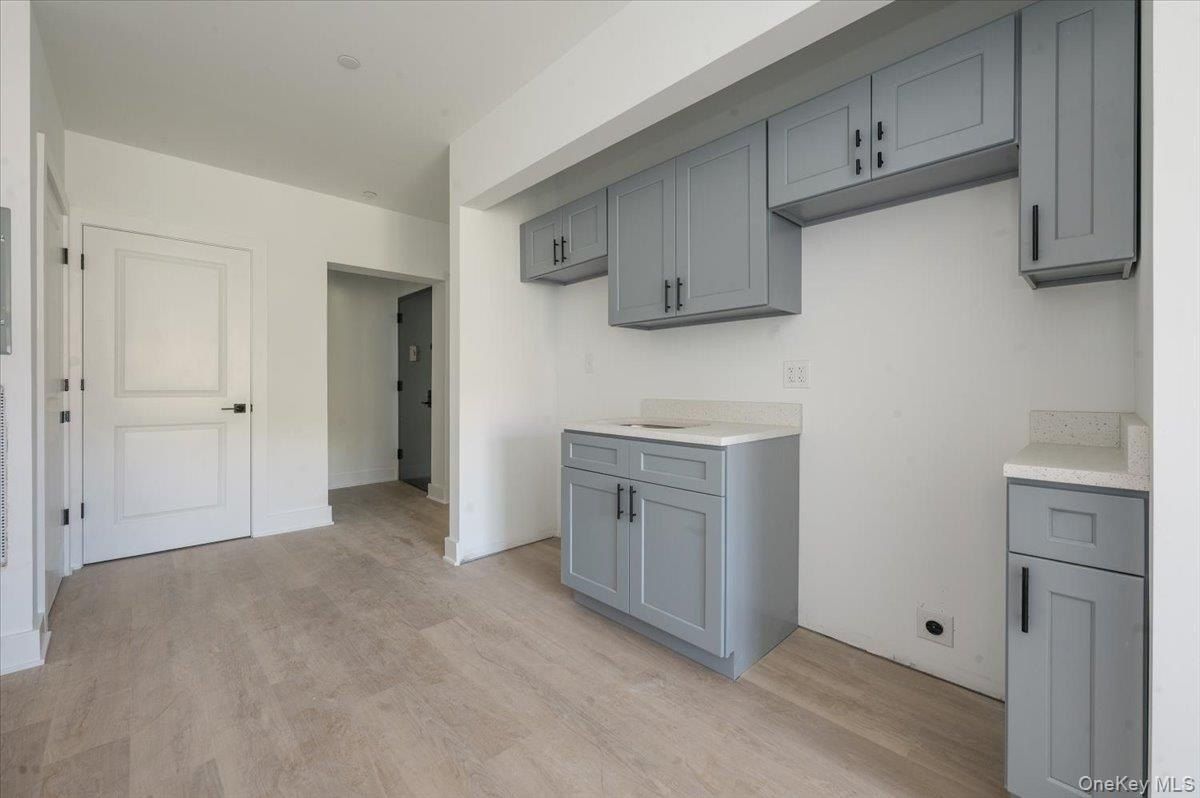 College Avenue. Bronx, NY 10456