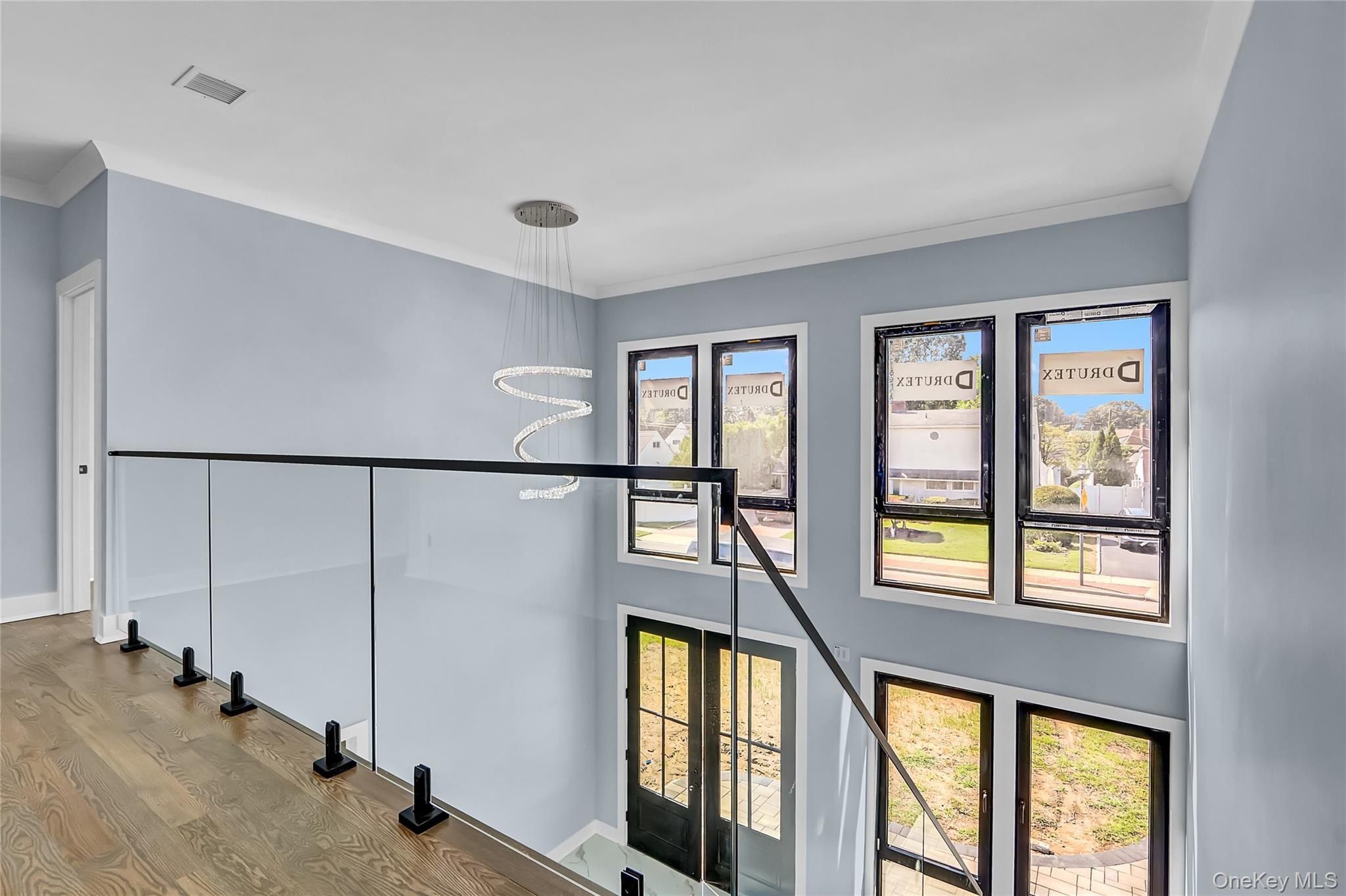 Knoll Court. Seaford, NY 11783