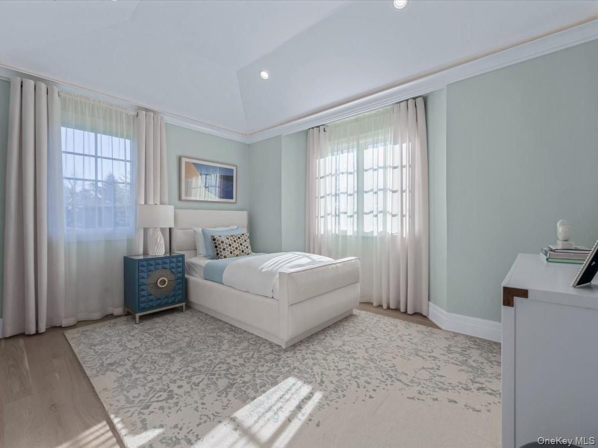 235 Schenck Avenue. Great Neck, NY 11021