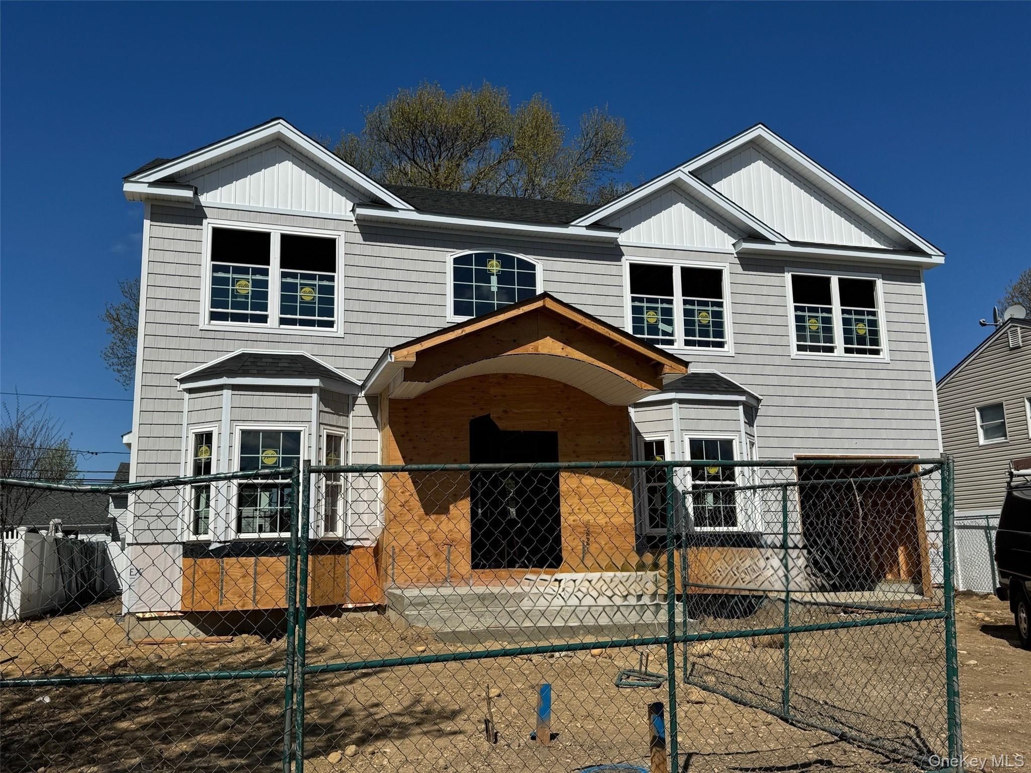 24 Patricia Lane. Syosset, NY 11791