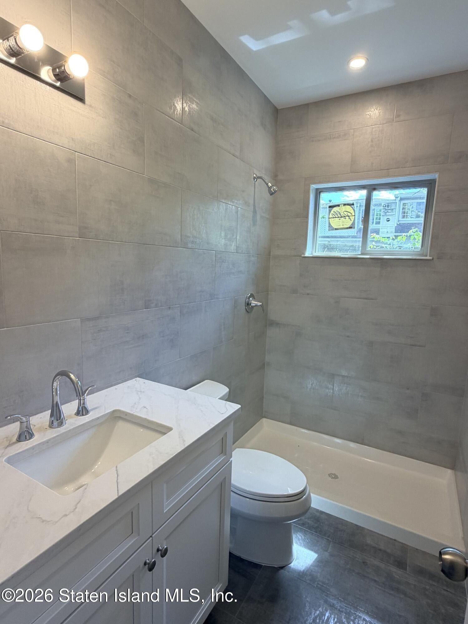 487 Woodrow Road. Staten Island, NY 10312