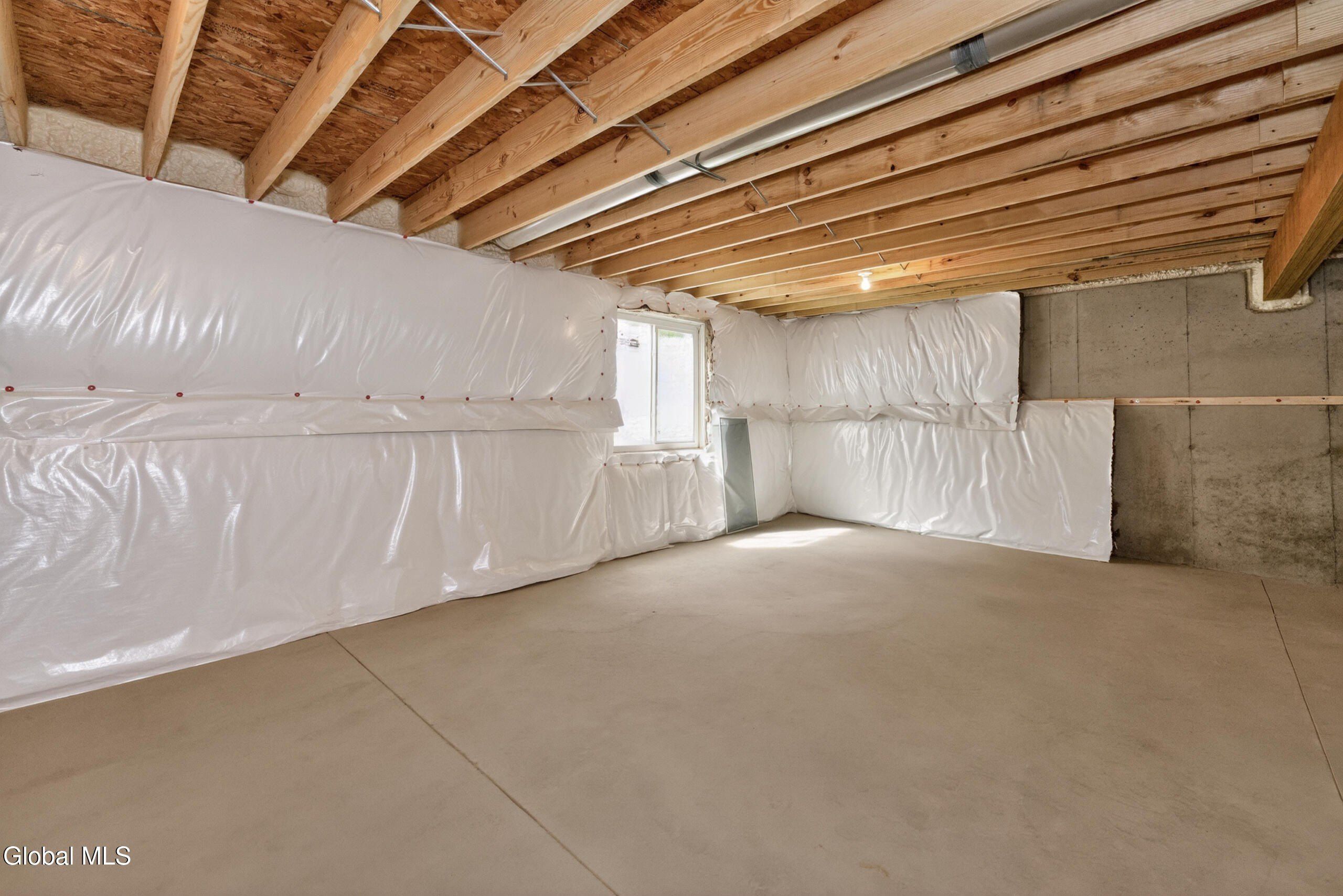 7B Parkview Avenue. Queensbury, NY 12804