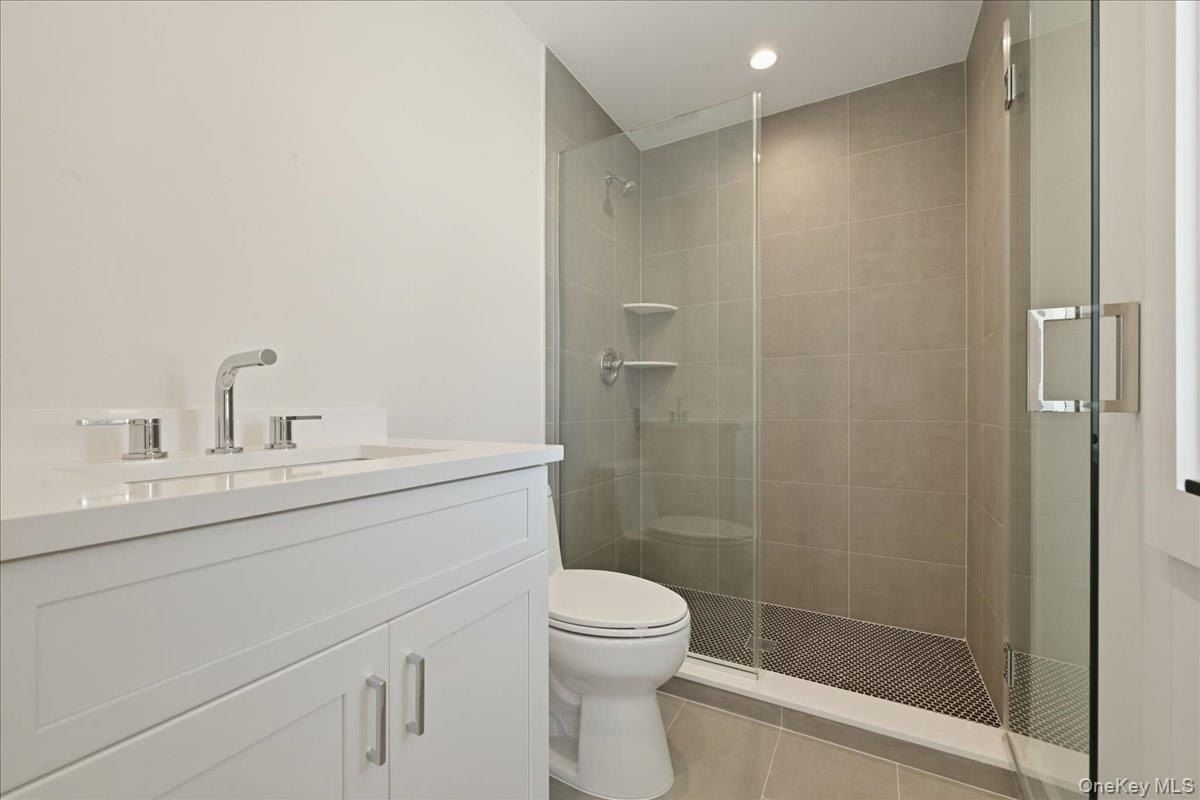 Cypress Lane. Westbury, NY 11590