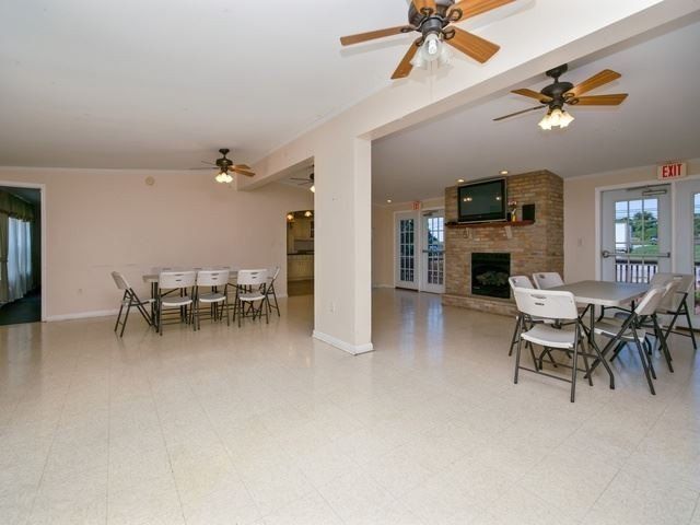 39 Del Ct W. Lockport, NY 14094