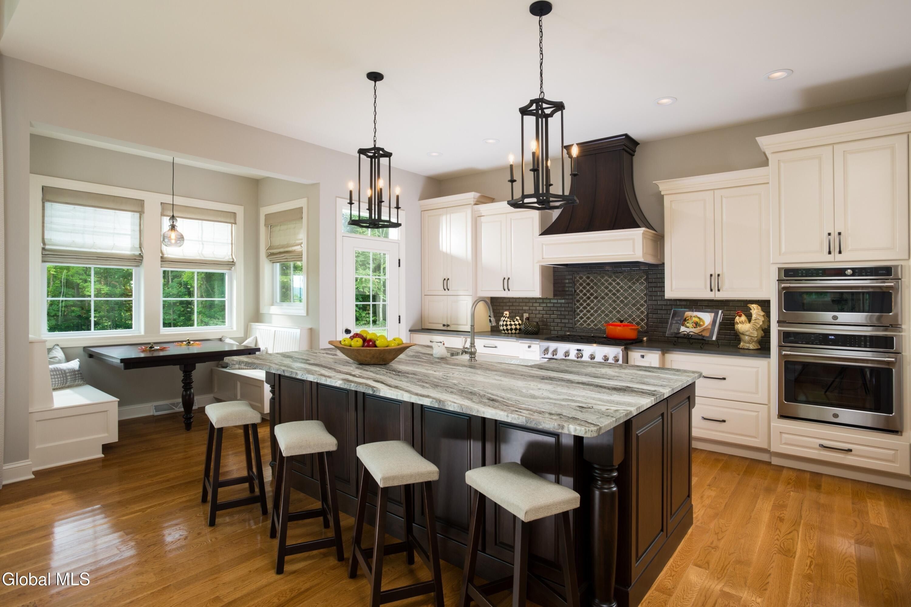 36 Sarah Drive. Ballston Spa, NY 12020