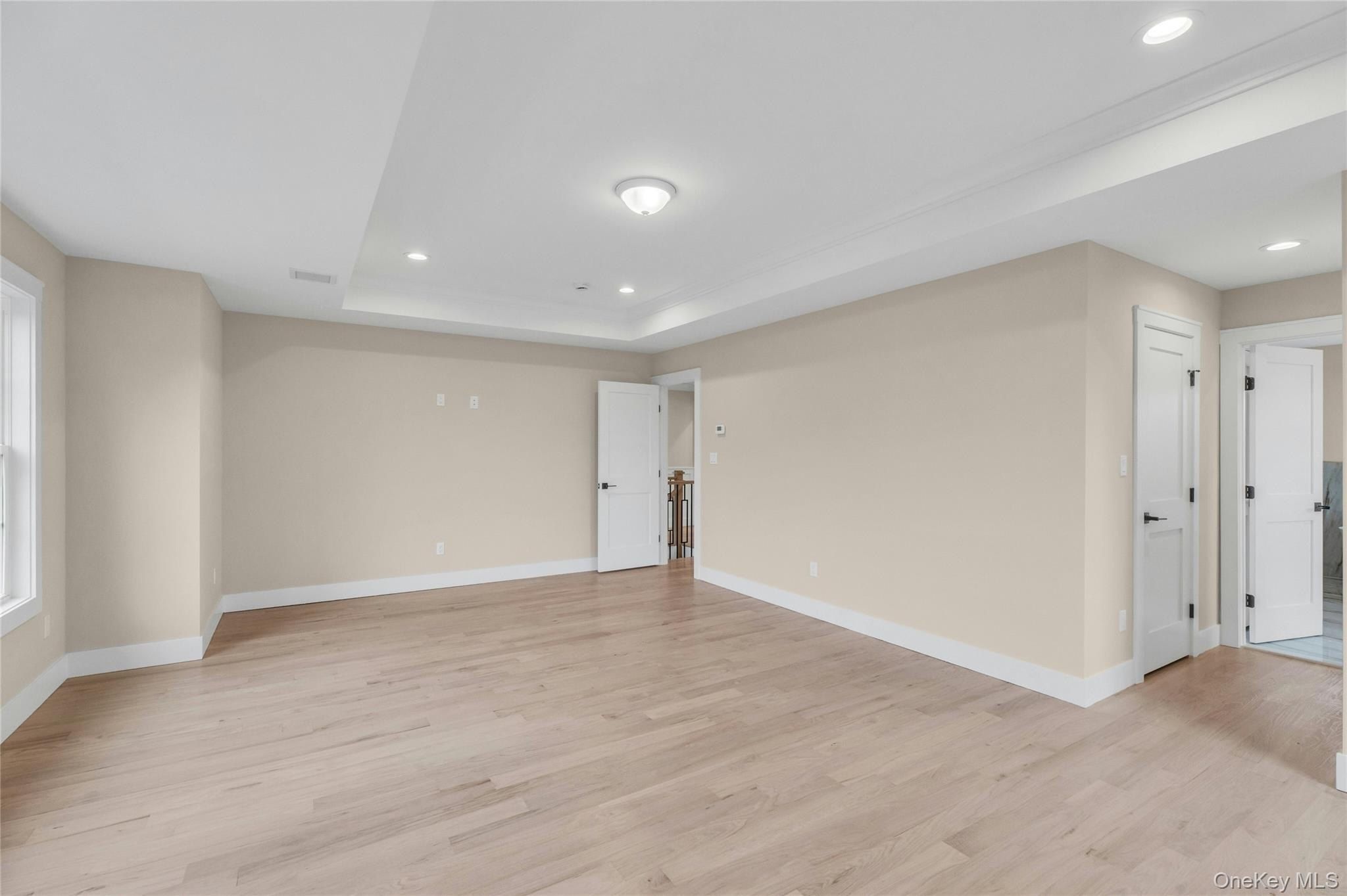 76 Wyoming Court. Syosset, NY 11791