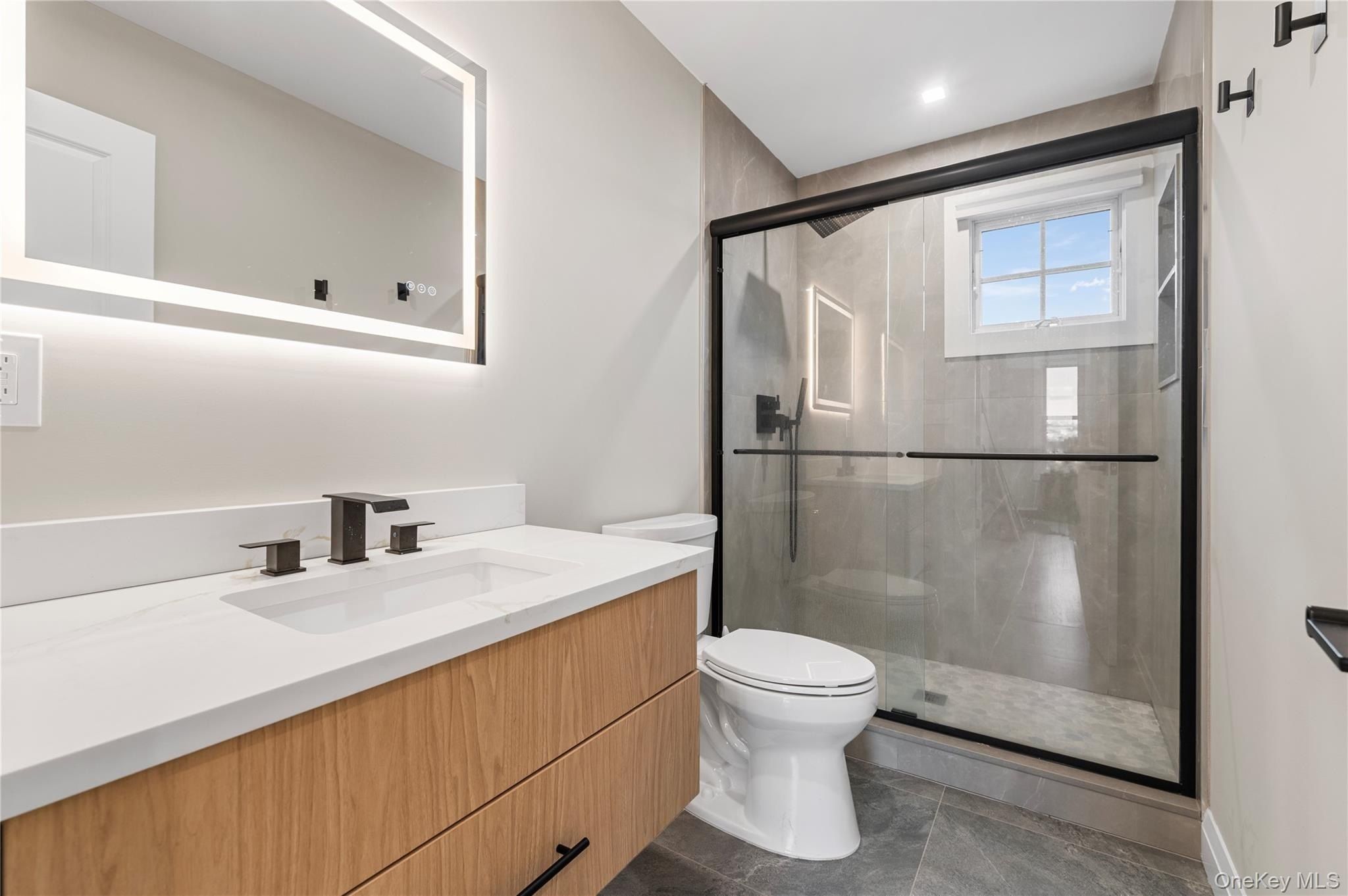 Pleasantview Drive. Bayville, NY 11709