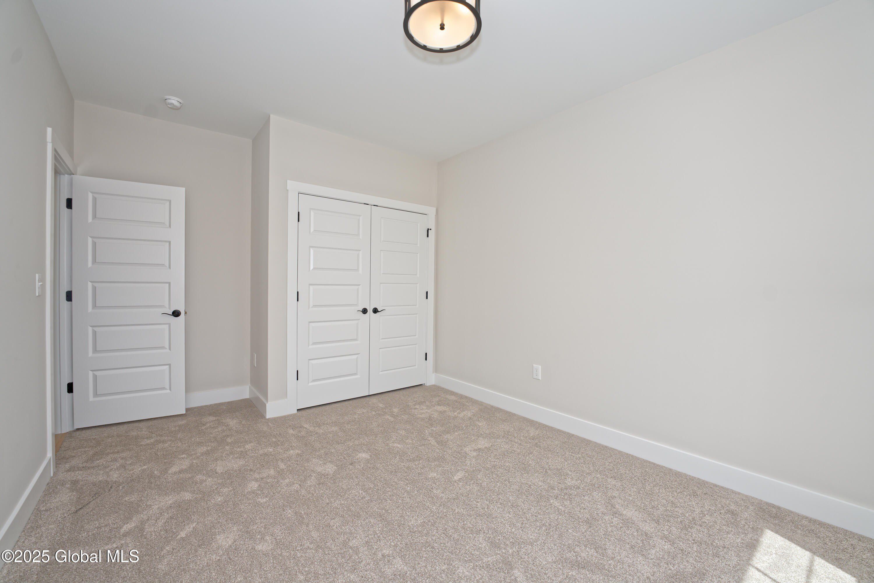 2802 Phillips Road. Castleton On Hudson, NY 12033