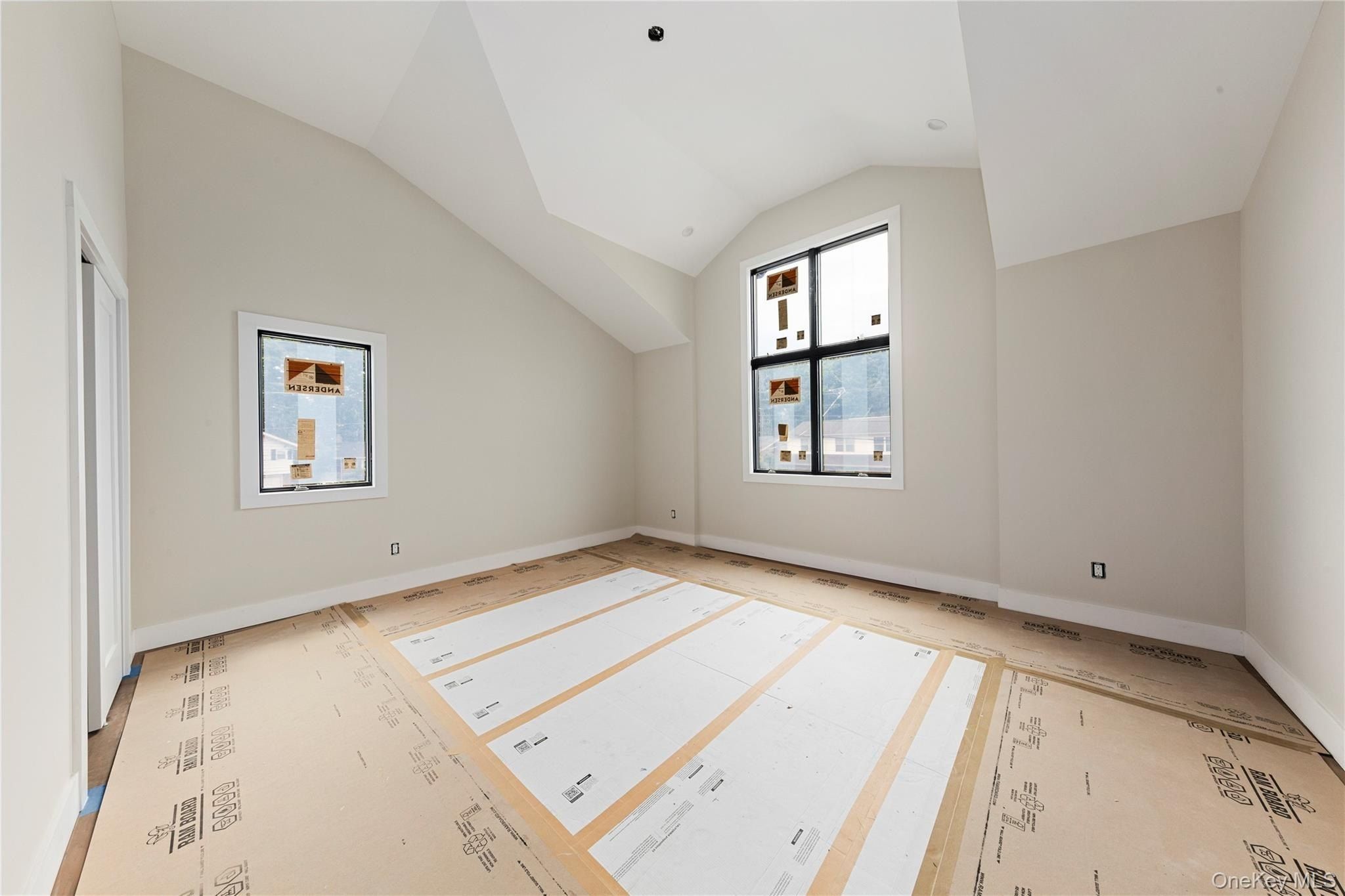 555 Marian Court. East Meadow, NY 11554