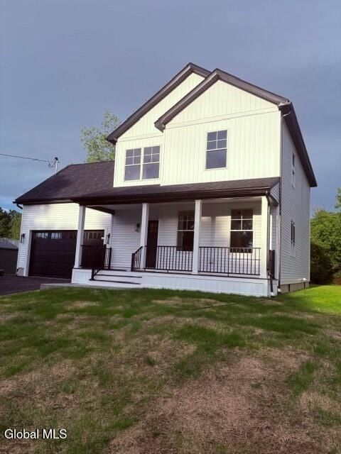 3 Dorchester Drive. Stillwater, NY 12170