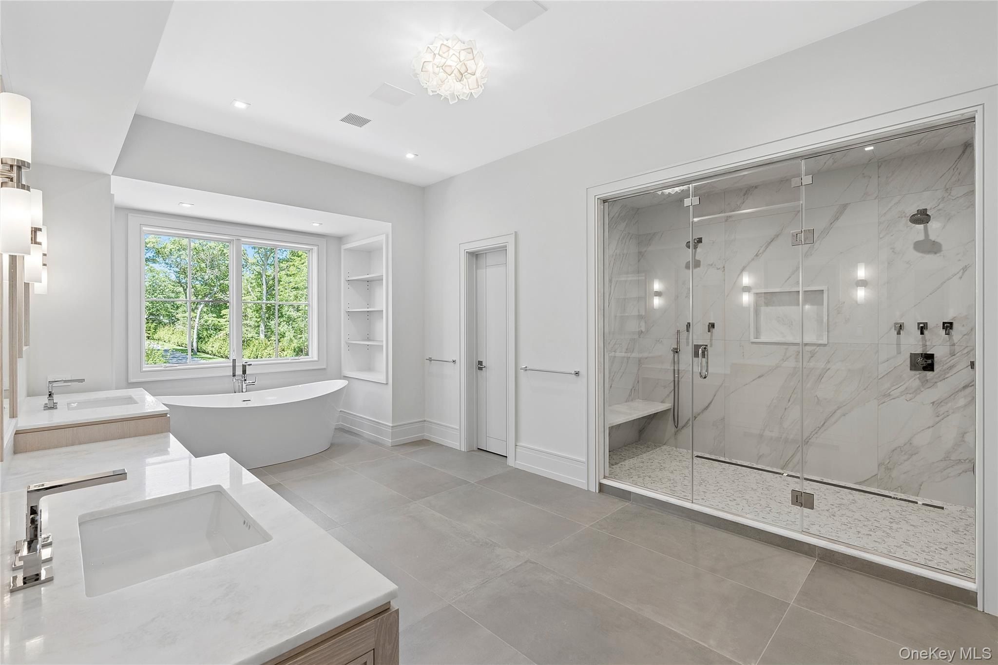 225 Norris Lane. Bridgehampton, NY 11932