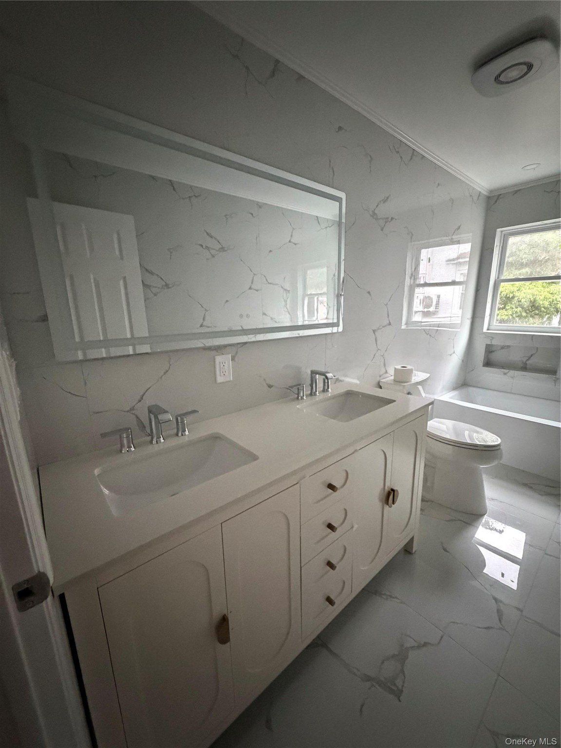 Dunham Avenue. Mount Vernon, NY 10553