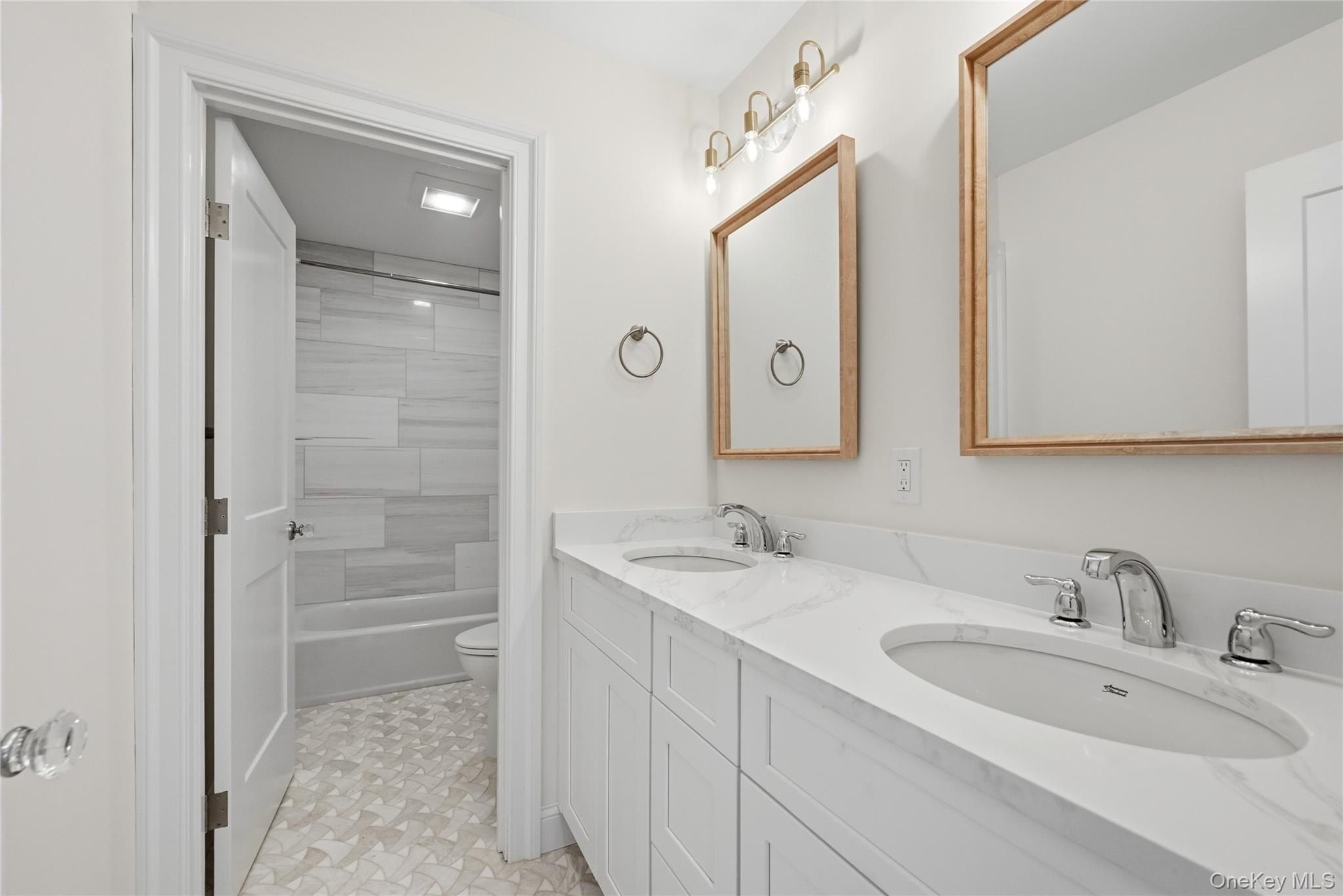 47 Central Parkway. Huntington, NY 11743