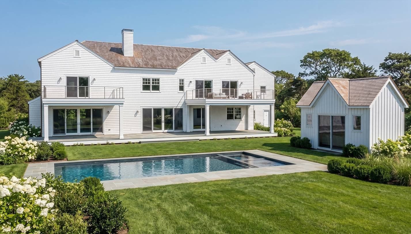 492 Wainscott Harbor Road. Sagaponack, NY 11962