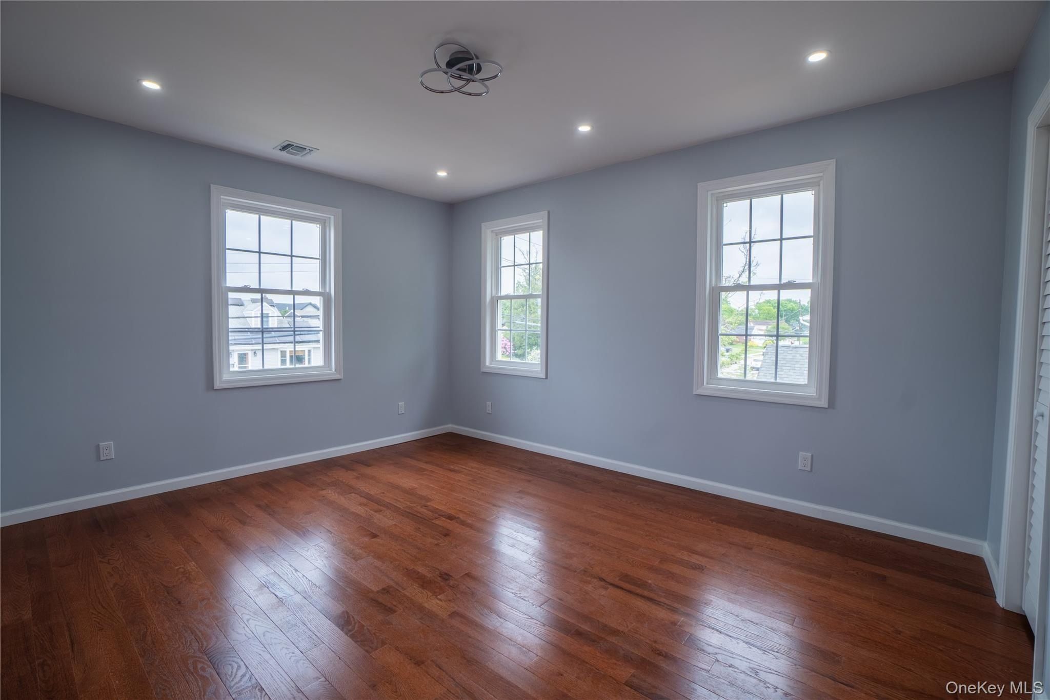 139 Maple Avenue. Bethpage, NY 11714