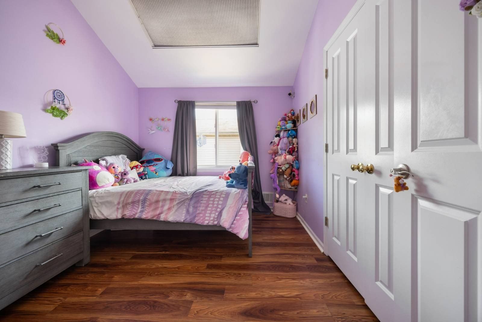 1256 Arthur Kill Road. Staten Island, NY 10312