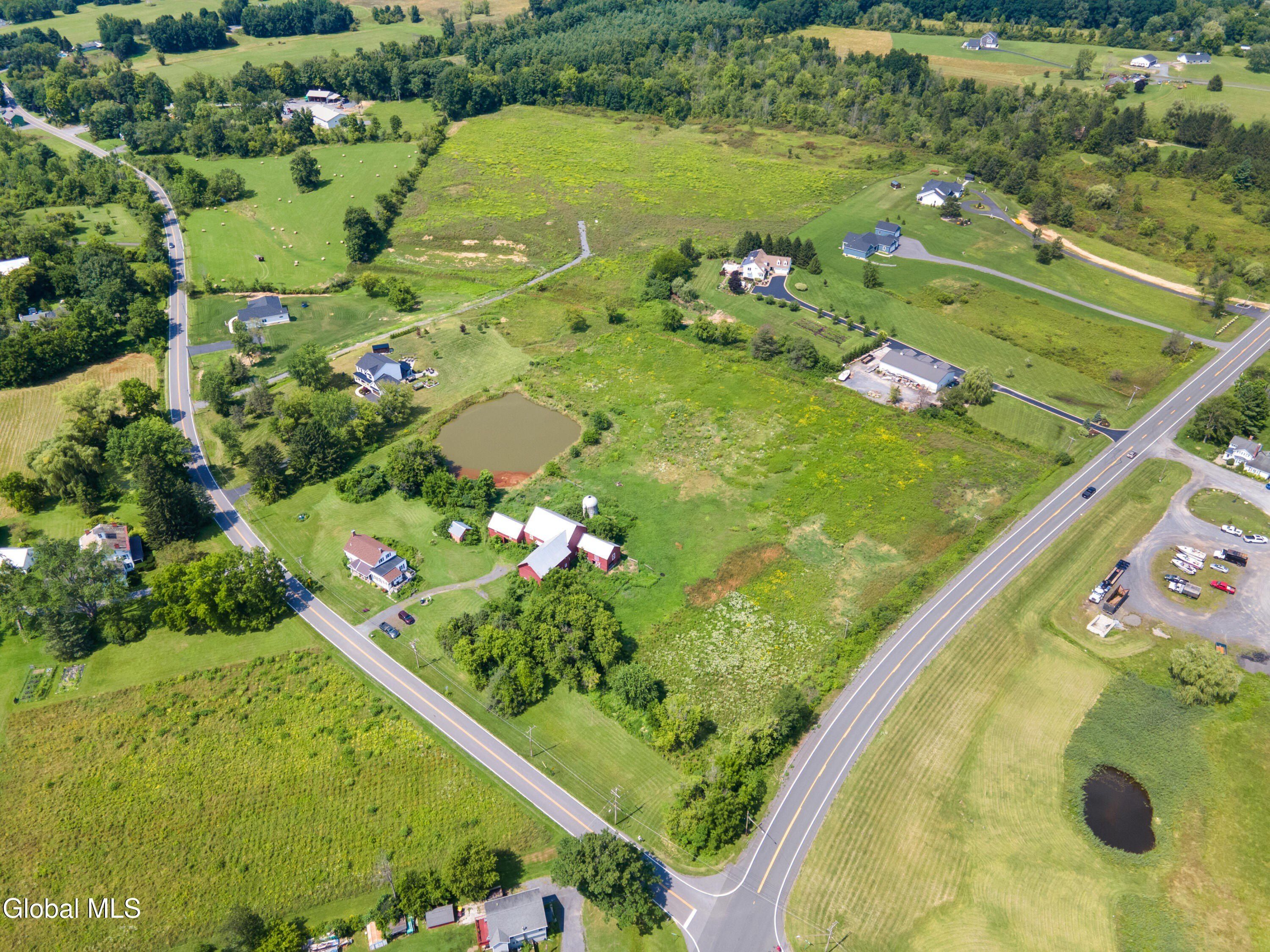 2227 W Old State Road. Altamont, NY 12009