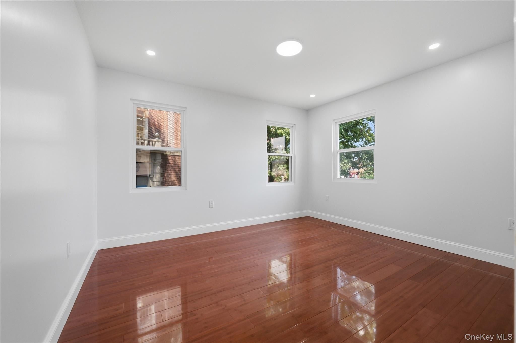 17841 146Th Terrace. Jamaica, NY 11434