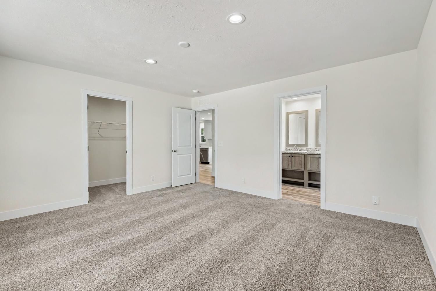 1724 Commissioners Way. Mount Orab, OH 45154