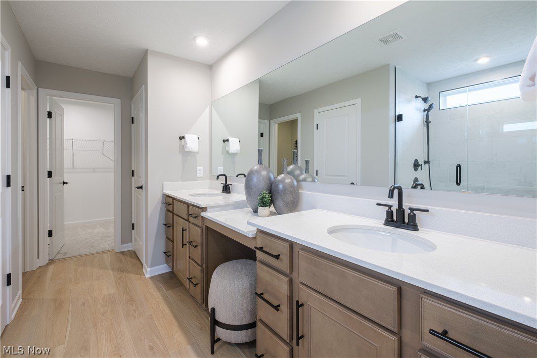 111 Country Meadow Lane. Wadsworth, OH 44281