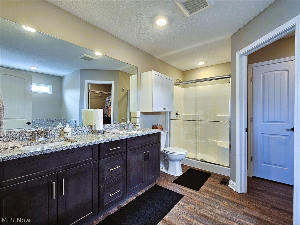 35965 Lake Shore Boulevard. Eastlake, OH 44095
