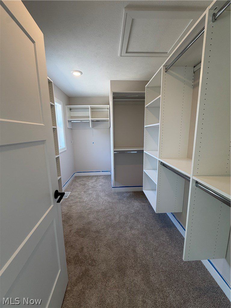 7911 Brushwood Lane. Concord Twp, OH 44077