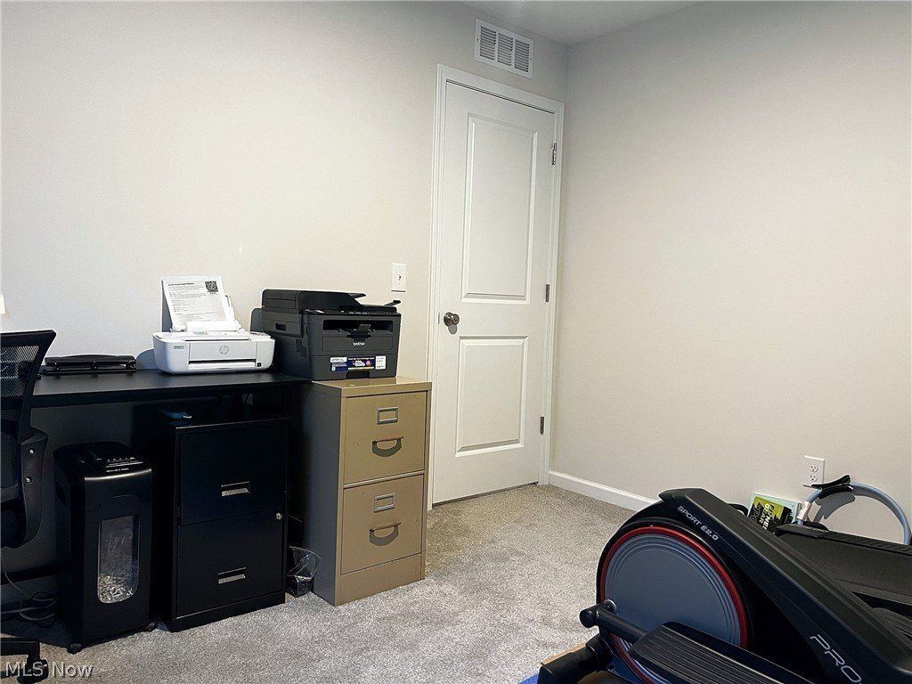 756 Hazelwood Drive. Vermilion, OH 44089