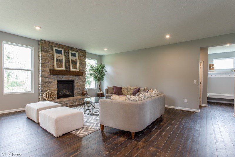 3618 Great Windsor Lane. Green, OH 44685