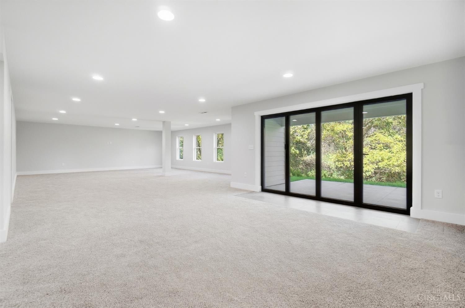 2634 Daisy Drive. Loveland, OH 45140