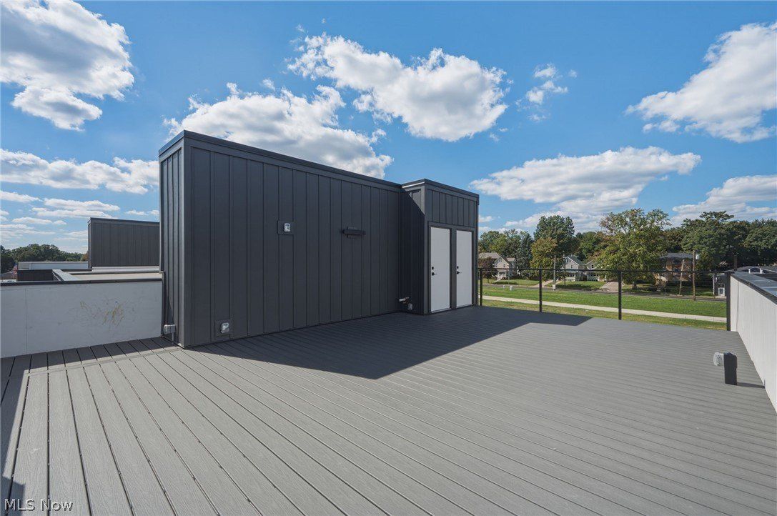 1726 Front Street. Cuyahoga Falls, OH 44221