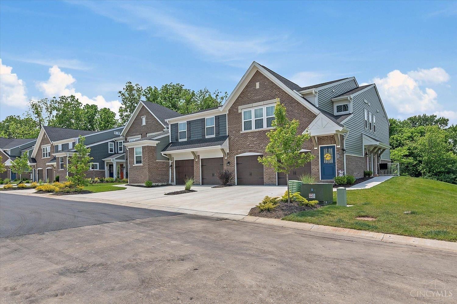 649 Tradition Ridge Unit 79103. Cincinnati, OH 45245