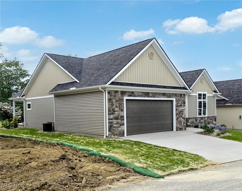 4532 Wyatt Way. Poland, OH 44514