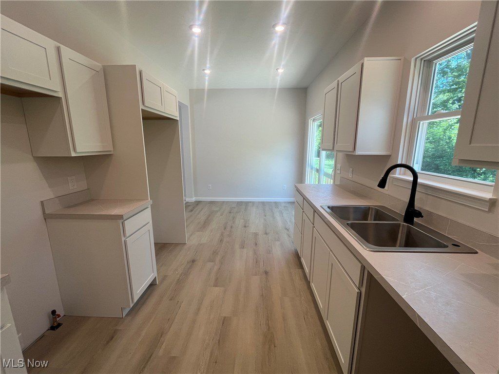 5025 Lakeview Drive. Mentor, OH 44060