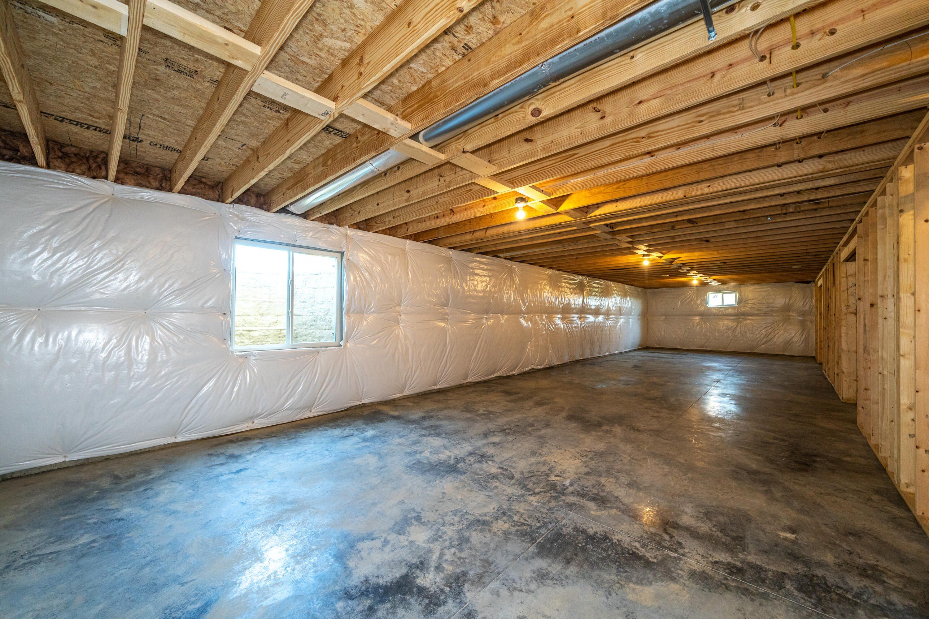 3631 Kingsgate Lane. Springfield, OH 45503