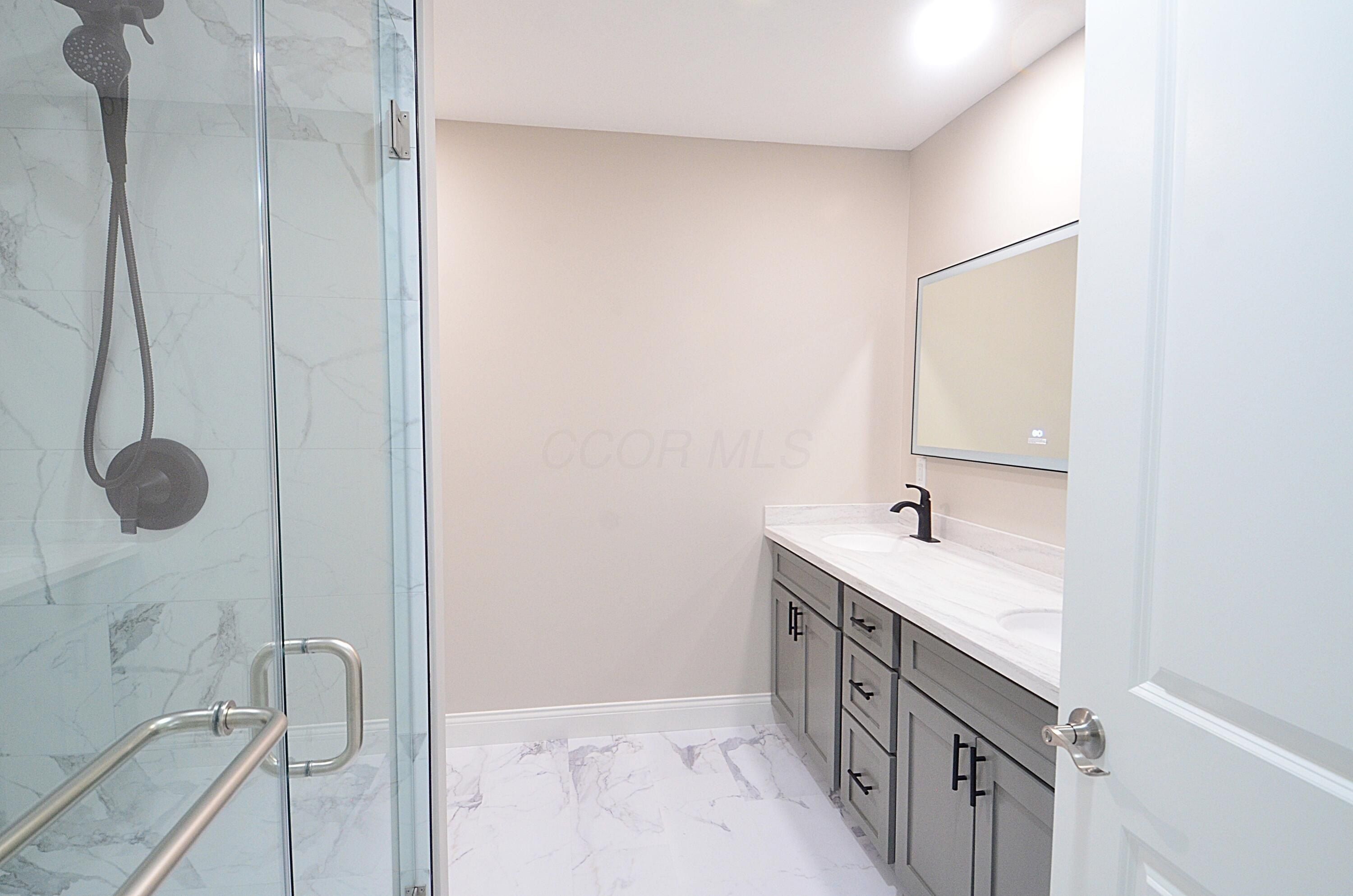 2261 Talon Place. Marion, OH 43302