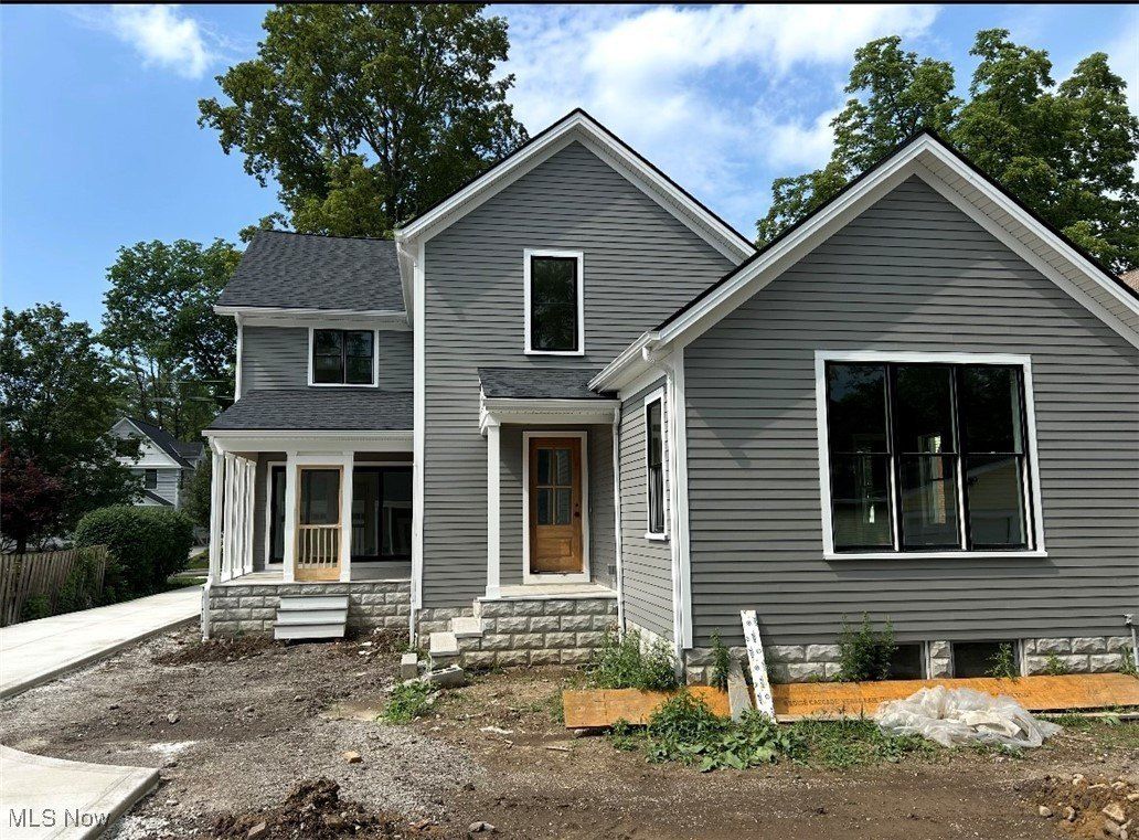 81 Hall Street. Chagrin Falls, OH 44022